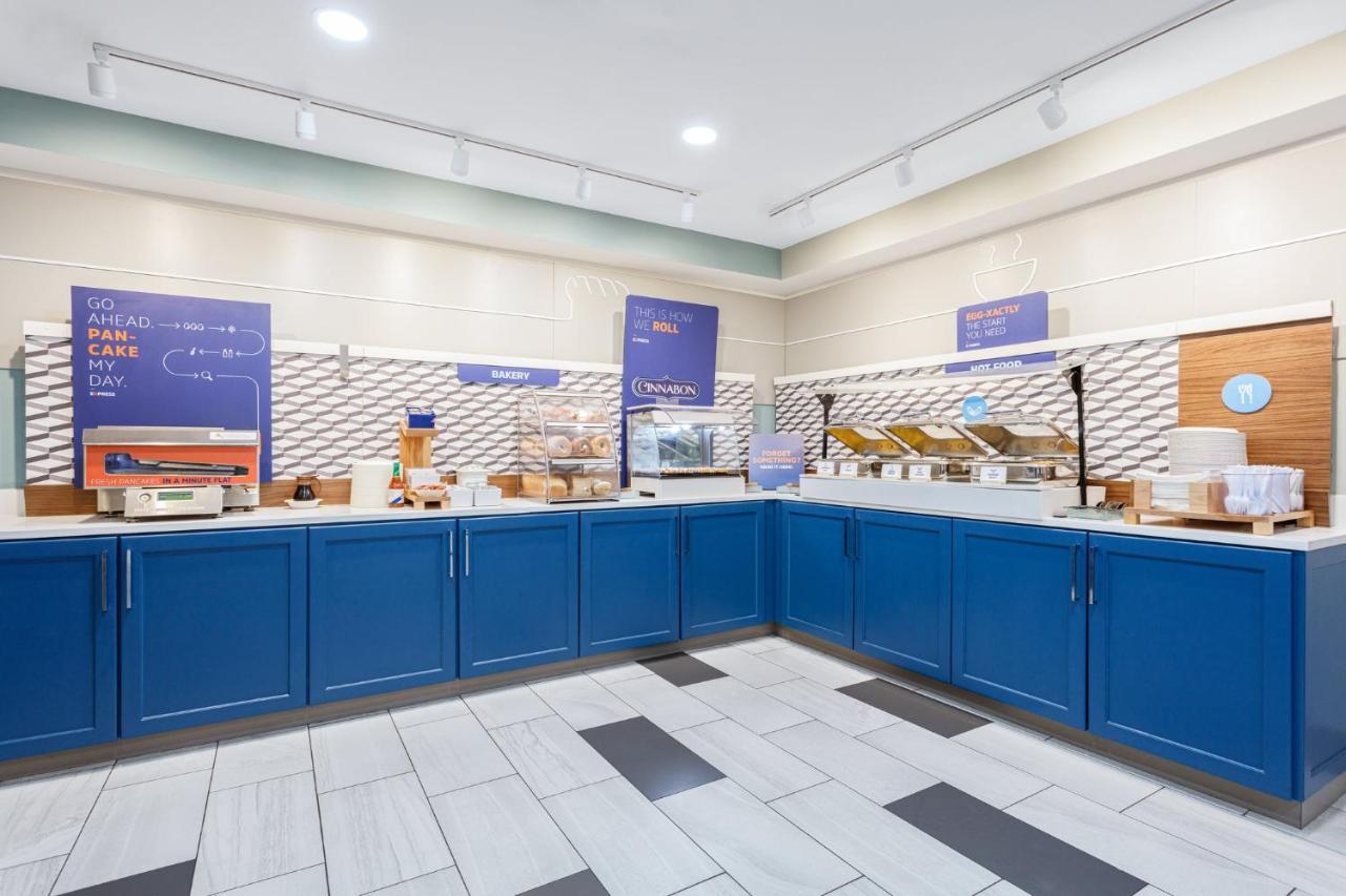 Holiday Inn Express & Suites Williamsburg By Ihg Exteriér fotografie