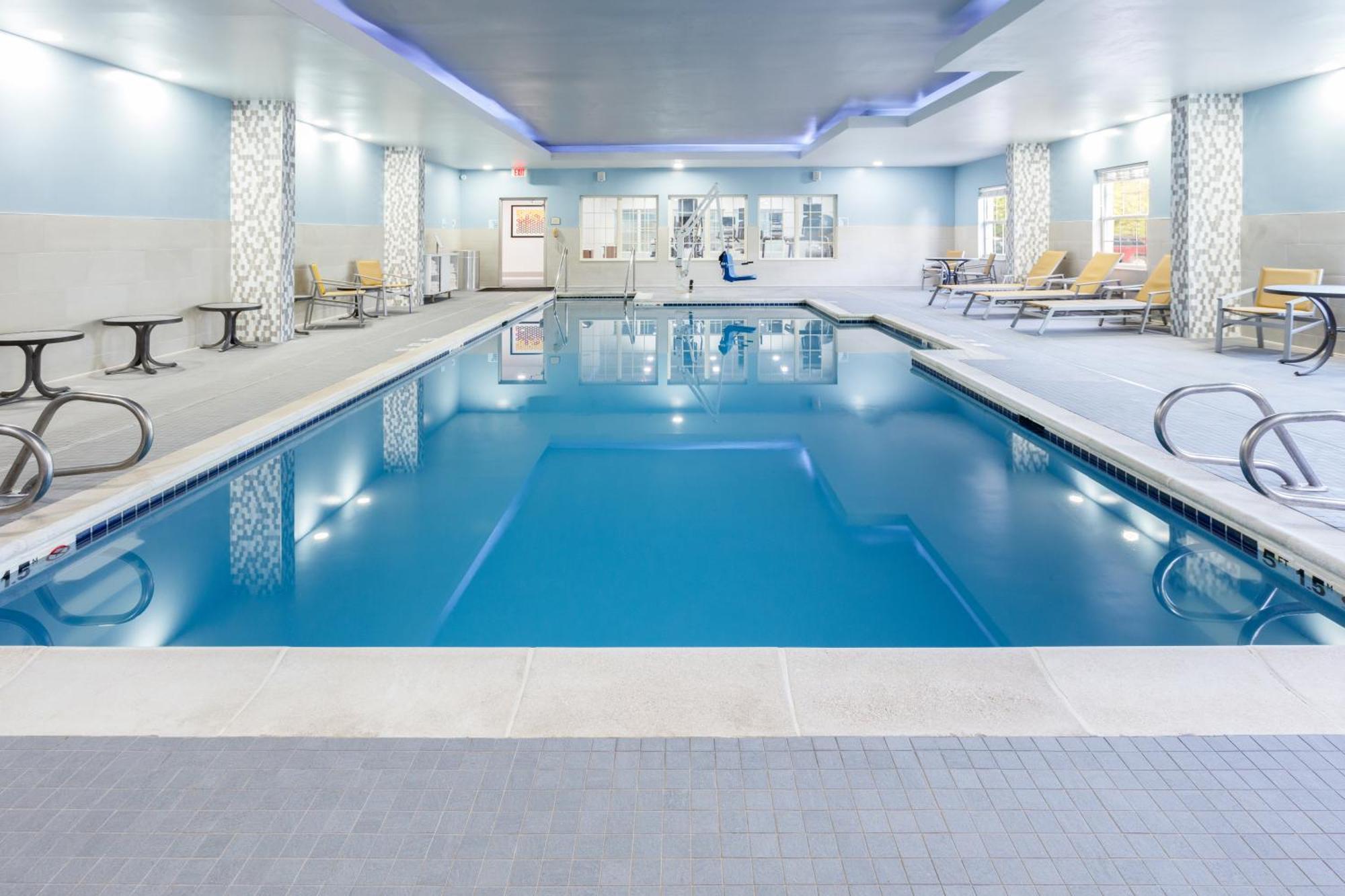 Holiday Inn Express & Suites Williamsburg By Ihg Exteriér fotografie