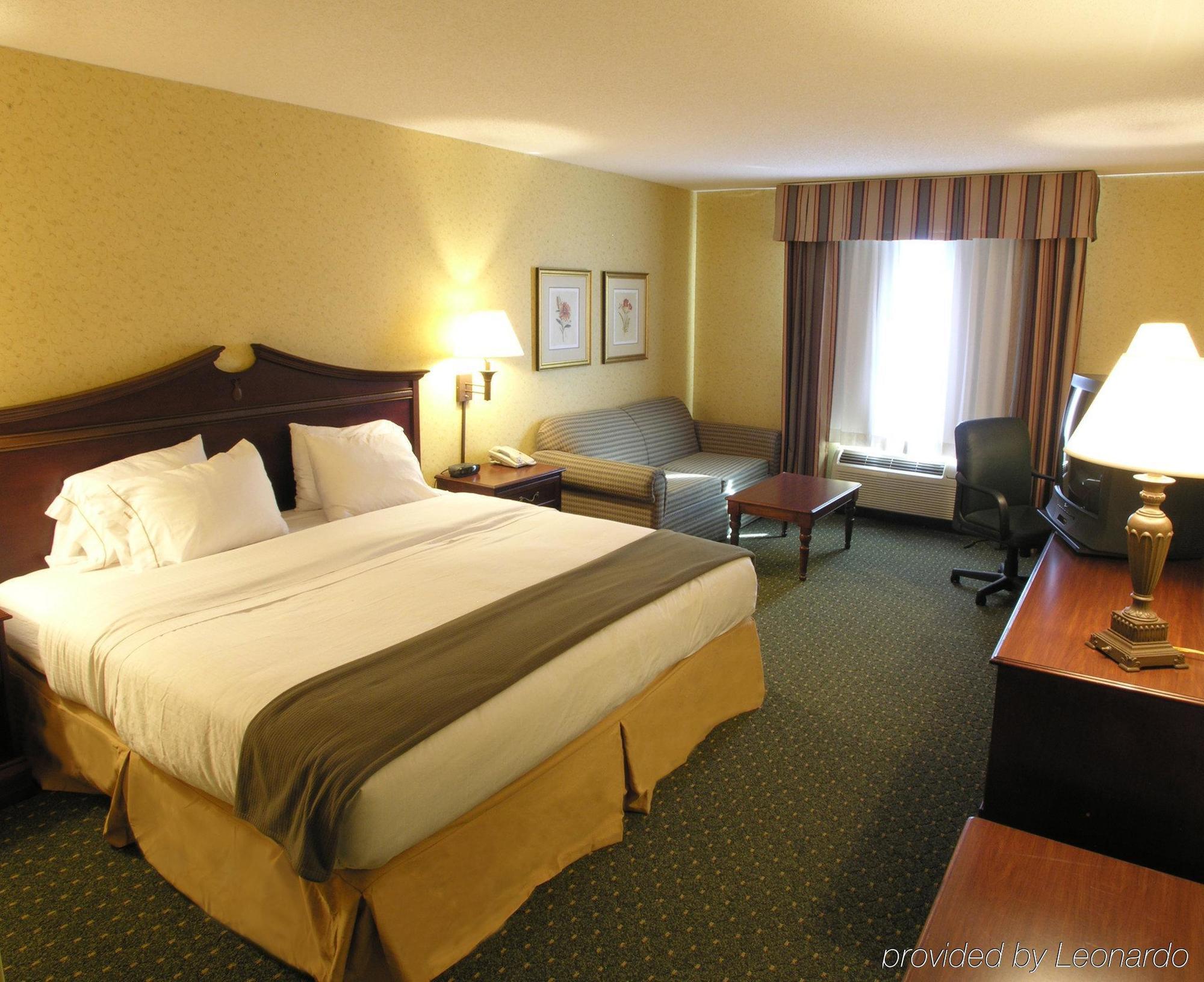 Holiday Inn Express & Suites Williamsburg By Ihg Pokoj fotografie