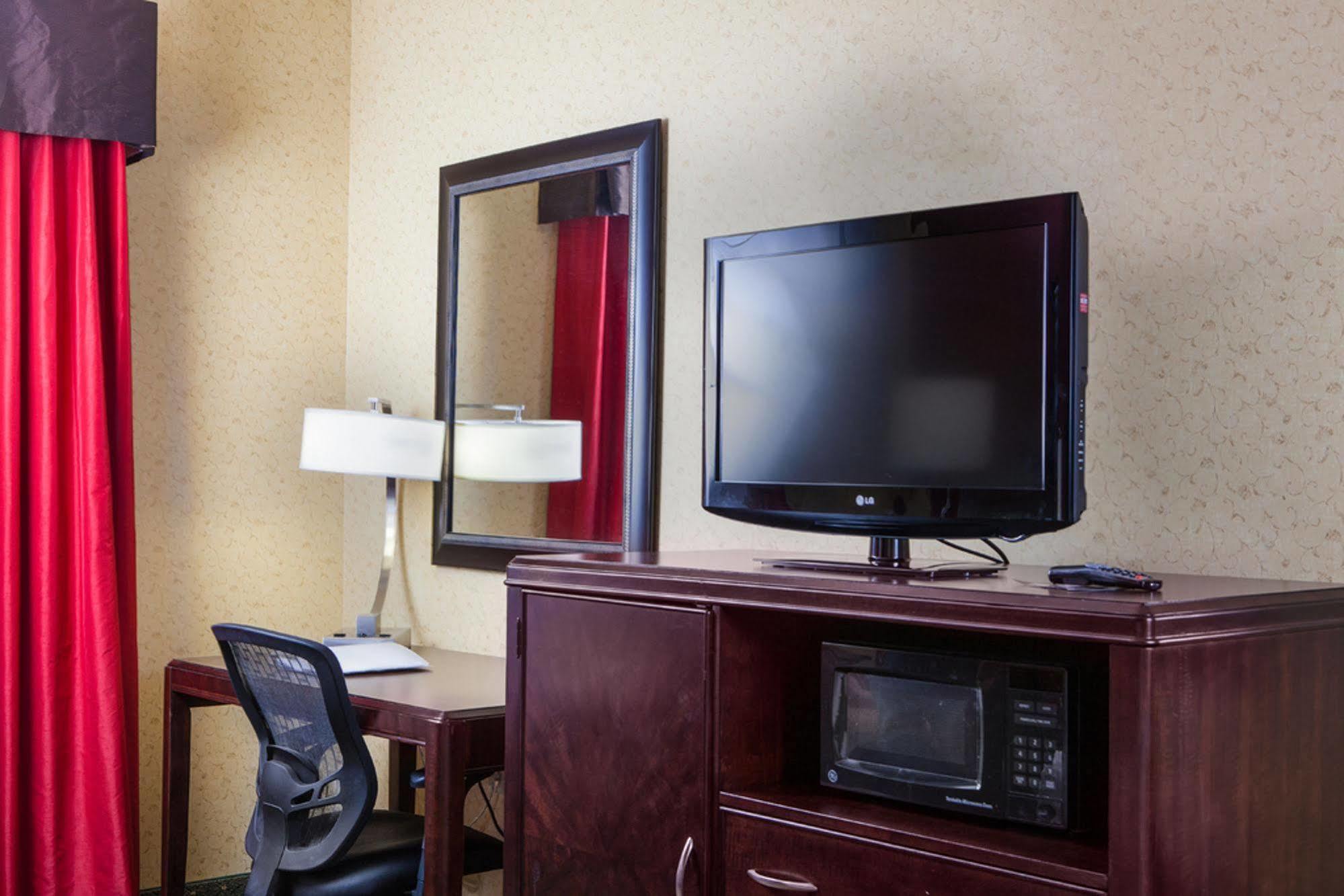 Holiday Inn Express & Suites Williamsburg By Ihg Exteriér fotografie